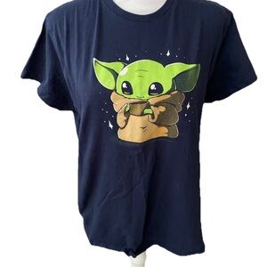 Star Wars The Mandalorian Baby Yoda Standing Graphic Tee Turtle Ladies Xl (fit M